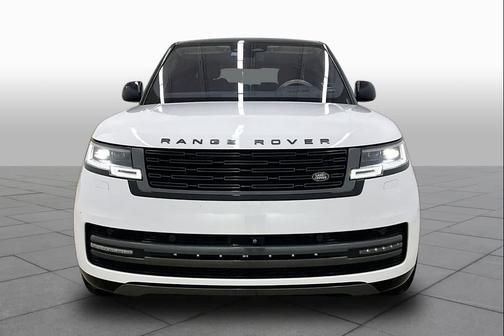 Fuji White 2023 Land Rover Range Rover P400 SE