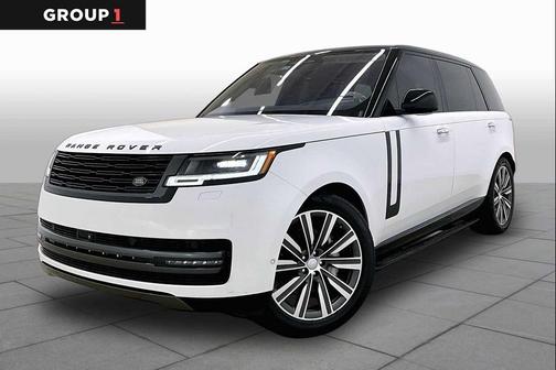 Fuji White 2023 Land Rover Range Rover P400 SE