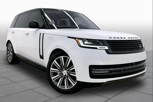Fuji White 2023 Land Rover Range Rover P400 SE