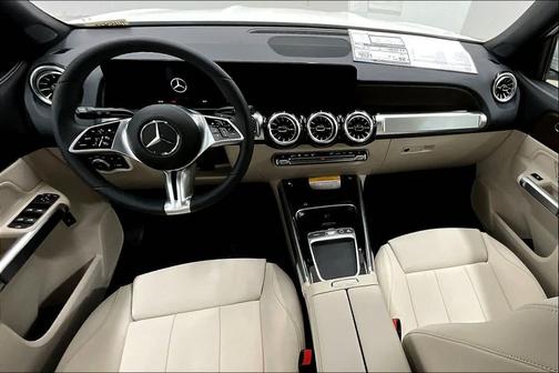 2026 Mercedes-Benz GLB 250 Base