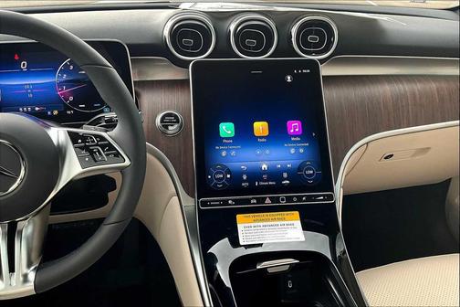 2026 Mercedes-Benz GLC 300 Base