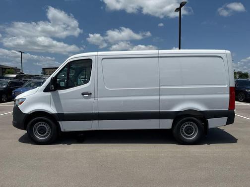 Arctic White 2025 Mercedes-Benz Sprinter 2500 Standard Roof