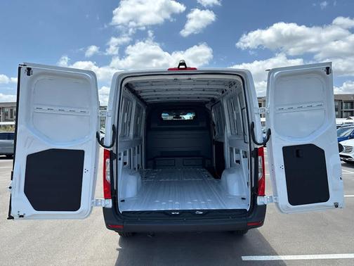 Arctic White 2025 Mercedes-Benz Sprinter 2500 Standard Roof
