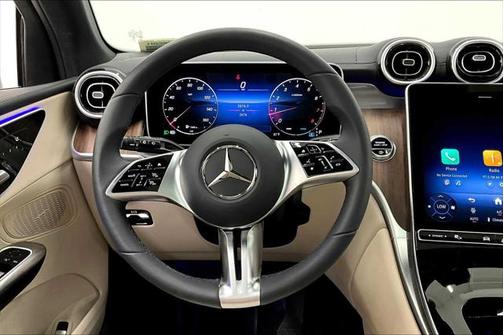 2025 Mercedes-Benz GLC 300 4MATIC