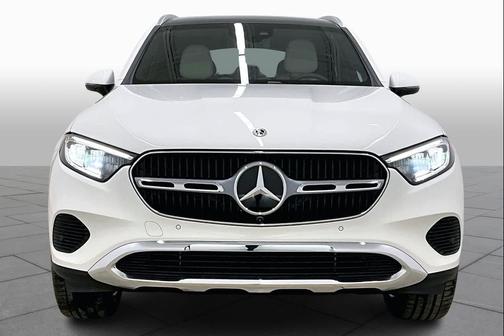 Polar White 2026 Mercedes-Benz GLC 300 Base