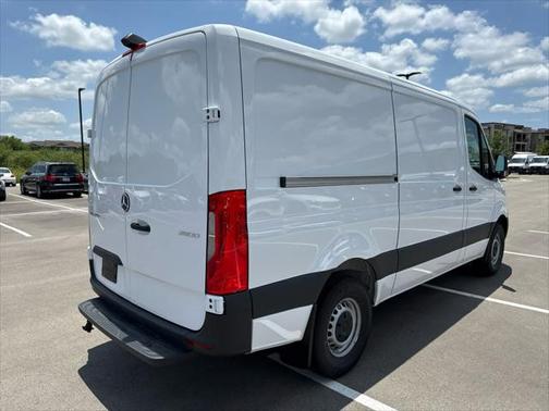 2025 Mercedes-Benz Sprinter 2500 Standard Roof