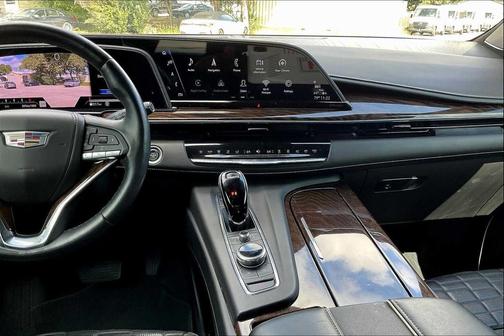 2022 Cadillac Escalade Sport Platinum