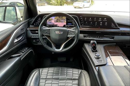 2022 Cadillac Escalade Sport Platinum