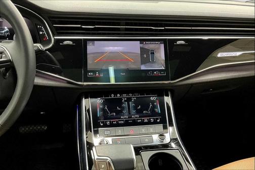 2023 Audi Q7 55 Premium Plus