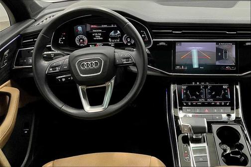 2023 Audi Q7 55 Premium Plus