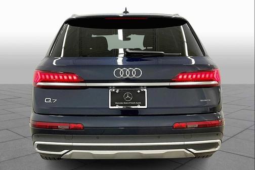 2023 Audi Q7 55 Premium Plus