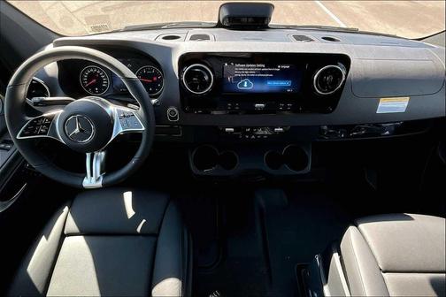 2025 Mercedes-Benz Sprinter 2500 Standard Roof