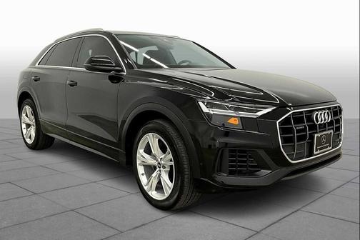 2022 Audi Q8 55 Premium