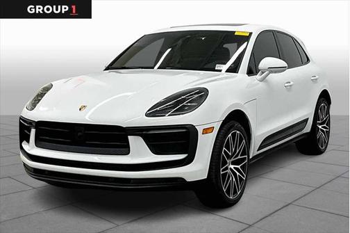 2025 Porsche Macan Base