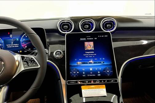 2026 Mercedes-Benz GLC 300 4MATIC