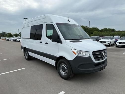 2025 Mercedes-Benz Sprinter 2500 Standard Roof
