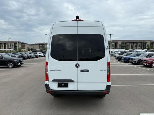 2025 Mercedes-Benz Sprinter 2500 Standard Roof