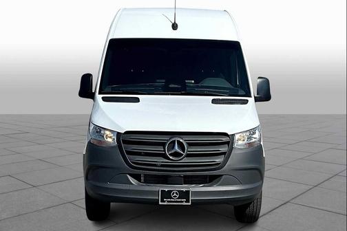 Arctic White 2025 Mercedes-Benz Sprinter 2500 Standard Roof