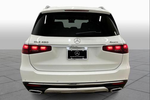 2026 Mercedes-Benz GLS 450 4MATIC