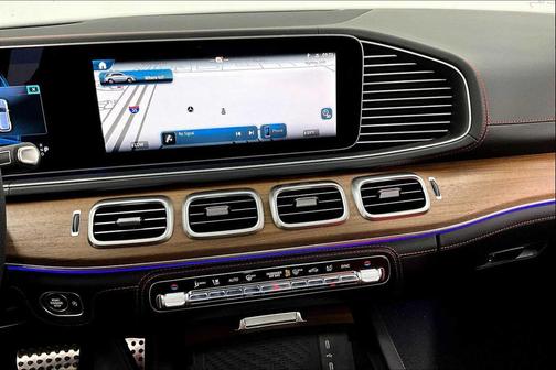 MANUFAKTUR Moonlight White Metallic 2025 Mercedes-Benz AMG GLE 53 4MATIC+