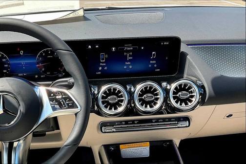 2026 Mercedes-Benz GLA 250 4MATIC
