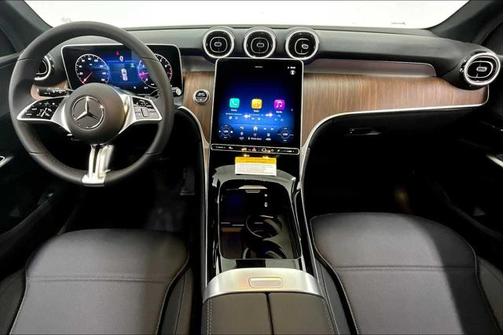 2025 Mercedes-Benz GLC 300 Base