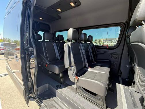 2021 Mercedes-Benz Sprinter 2500 Standard Roof