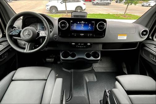 Jet Black 2026 Mercedes-Benz Sprinter 2500 Standard Roof