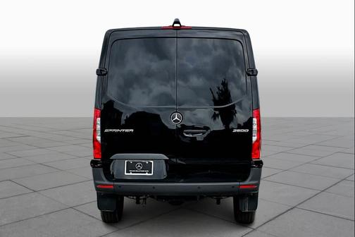 Jet Black 2026 Mercedes-Benz Sprinter 2500 Standard Roof