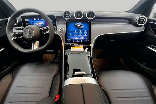 Graphite Grey Metallic 2026 Mercedes-Benz GLC 300 4MATIC