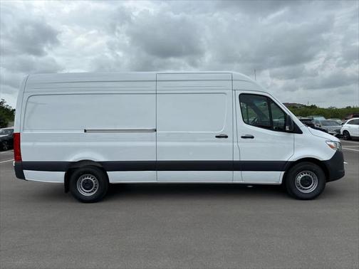 2025 Mercedes-Benz Sprinter 2500 High Roof