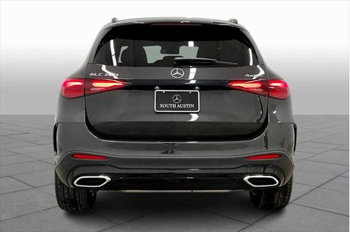 2025 Mercedes-Benz GLC 300 4MATIC