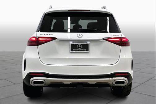 Polar White 2026 Mercedes-Benz GLE 450 4MATIC
