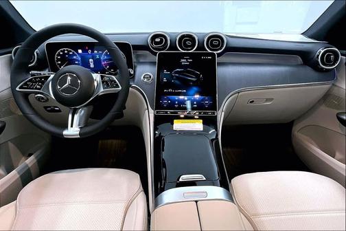 040/Black 2026 Mercedes-Benz GLC 300 Base
