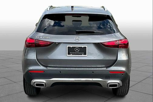 2025 Mercedes-Benz GLA 250 4MATIC