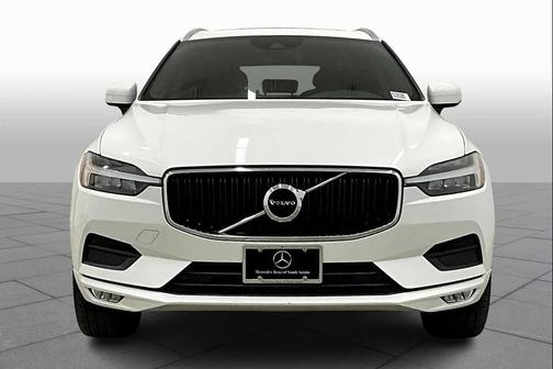 2021 Volvo XC60 T5 Momentum