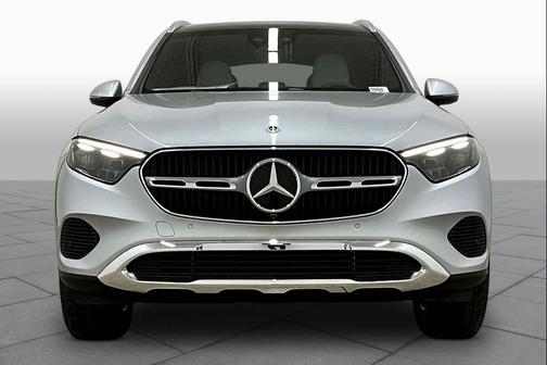 Cirrus Silver Metallic 2026 Mercedes-Benz GLC 300 Base