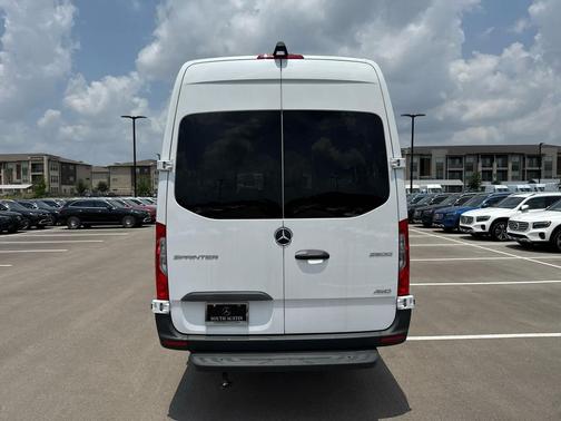 Arctic White 2025 Mercedes-Benz Sprinter 2500 High Roof