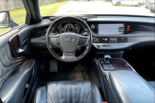 2018 Lexus LS 500h Base