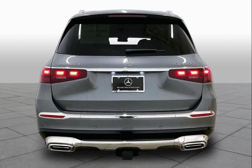 Selenite Grey Metallic 2026 Mercedes-Benz Maybach GLS 600 4MATIC