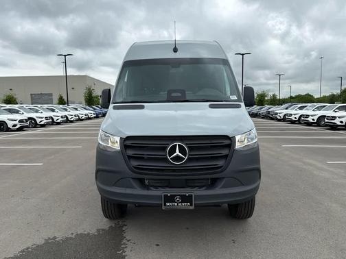 2025 Mercedes-Benz Sprinter 2500 Standard Roof