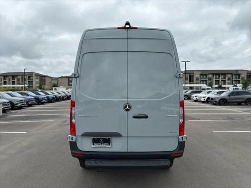 2025 Mercedes-Benz Sprinter 2500 Standard Roof