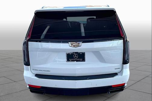 2024 Cadillac Escalade Sport