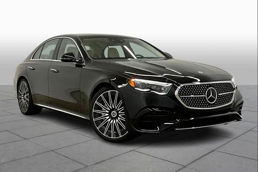 Obsidian Black Metallic 2026 Mercedes-Benz E-Class 4MATIC