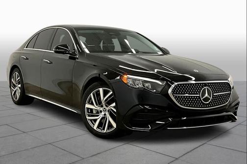 040/Black 2026 Mercedes-Benz E-Class 4MATIC