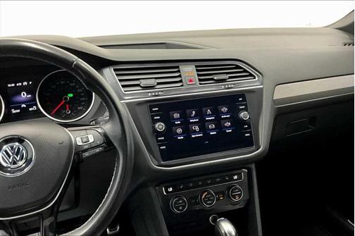 2021 Volkswagen Tiguan 2.0T SE R-Line Black