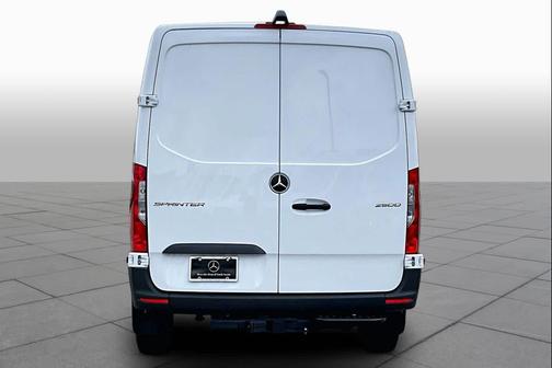 Arctic White 2026 Mercedes-Benz Sprinter 2500 Standard Roof