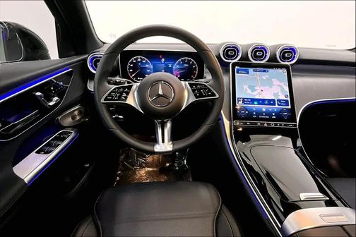 2025 Mercedes-Benz GLC 300 Base