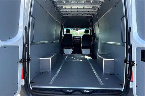 Arctic White 2025 Mercedes-Benz Sprinter 2500 High Roof