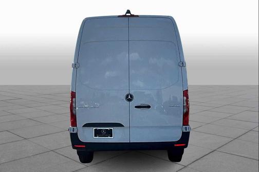 Arctic White 2025 Mercedes-Benz Sprinter 2500 High Roof